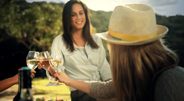 Make your Easter celebrations fizz and sparkle with refreshing [ yellow tail ] Bubbles