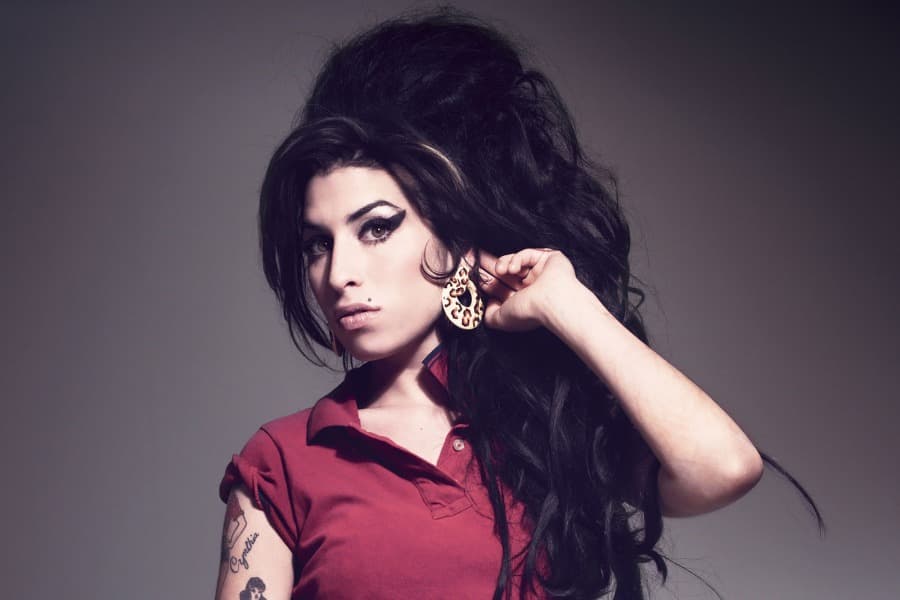 Beyoncé Under Fire For Covering Amy Winehouse track