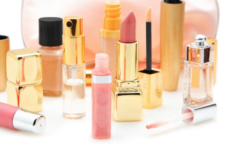 Rip-Off Ireland: RTE Investigation Reveals Irish Women Are Charged More For Their Make-up