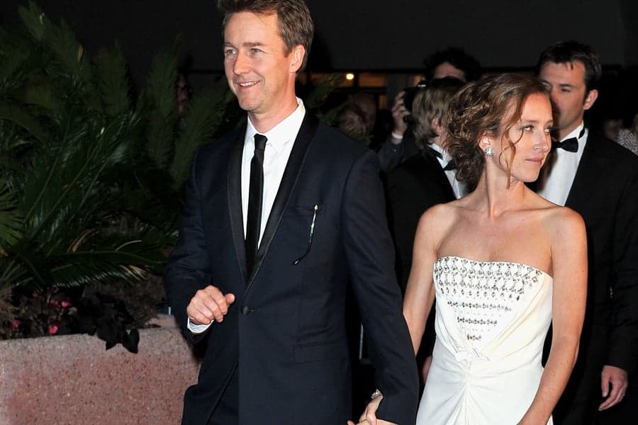 He Kept That One Quiet: Hollywood Star Is a Dad
