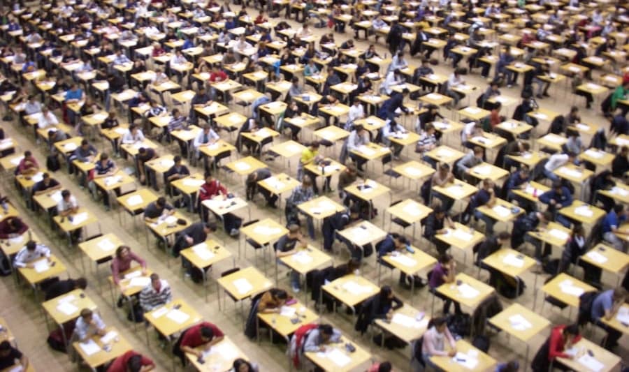 Thirteen Reasons College Students Can’t Wait For The Summer