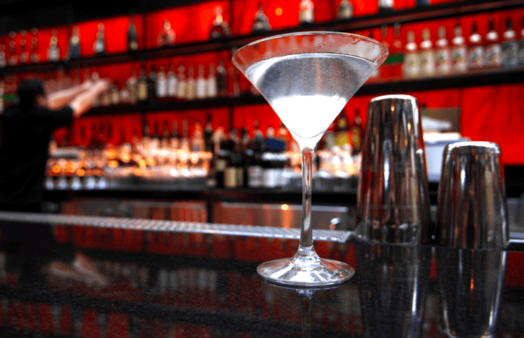 If You’ve Ever Worked in a Bar… You’ll Understand