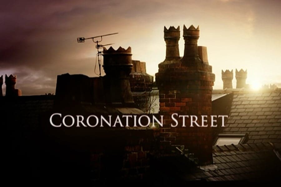 Corrie Star Confirms Girlfriend Is Pregnant With Second Baby