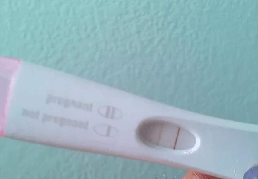 Woman Videos Reactions As She Reveals She’s Pregnant
