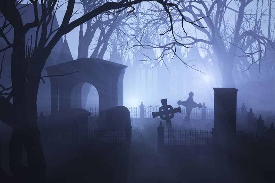Traumatising & Downright Terrifying: The Horror Books You Need To Read