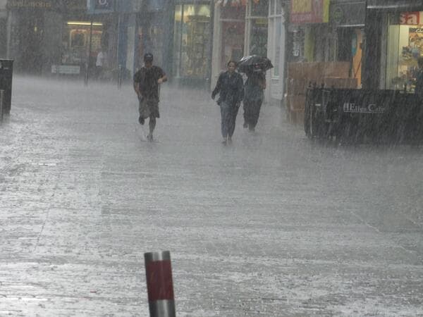 Photo: So This is What’s Happening in Galway Today