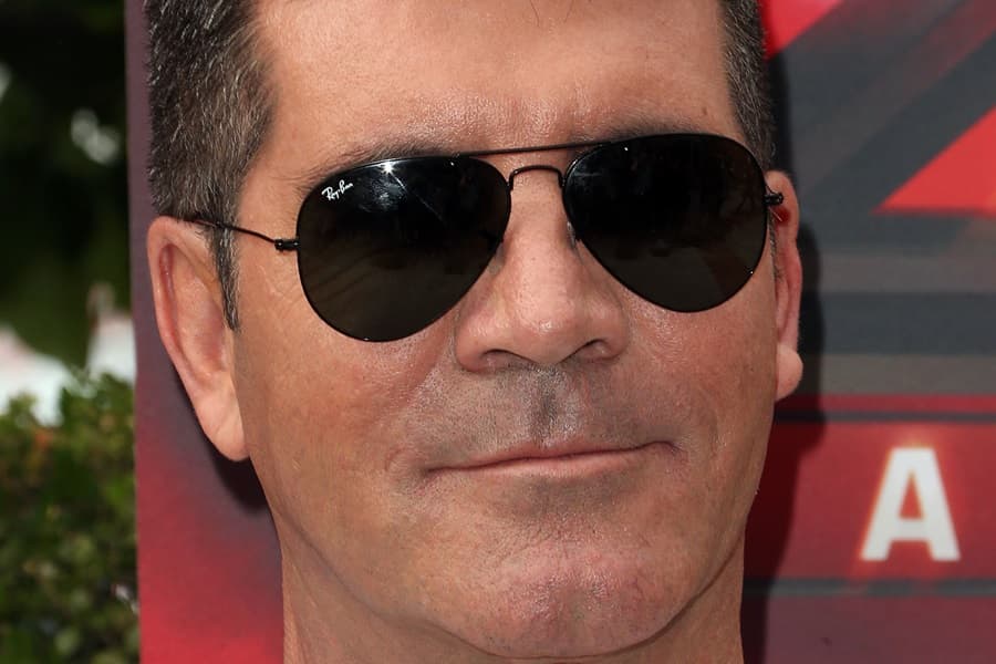 Simon Cowell Expecting Child With Friend’s Wife