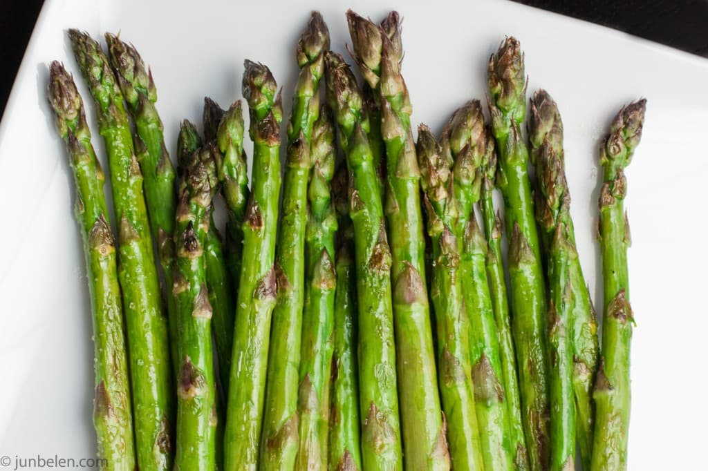 7 Detoxifying Foods To Add To Your Diet