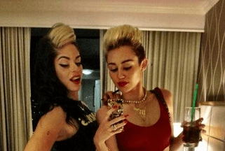 PICTURE – Pretty Woman, Twerkin Down The Street – Miley Models Similar Outfit From The Movie In Twitter Snap