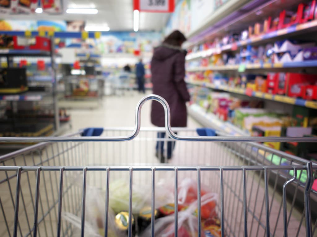 Man Threw Semen on a Female Shopper and Pretended to “Slap her Ass”