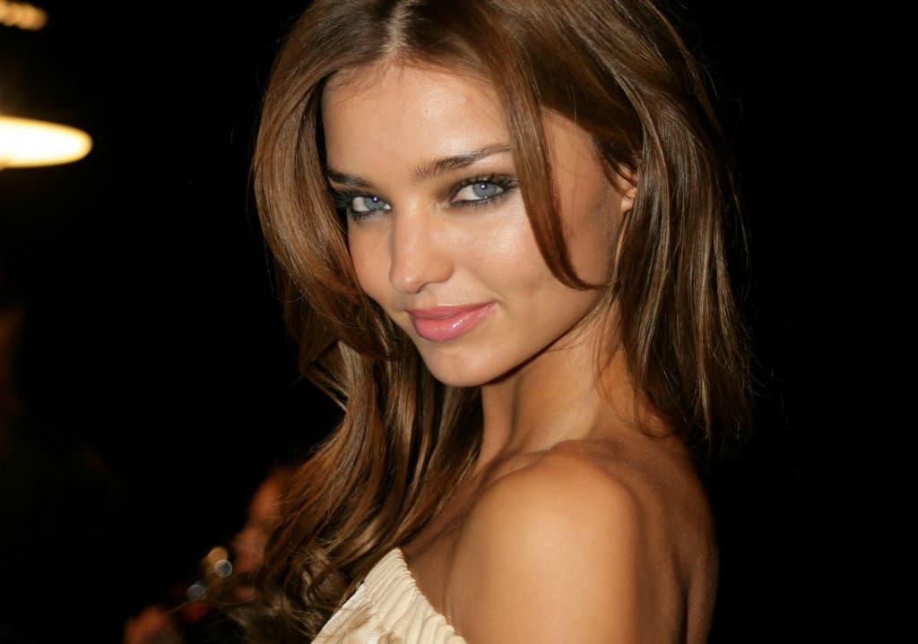 LISTEN: Miranda Kerr Makes Her Singing Debut… And It’s Actually Really Good