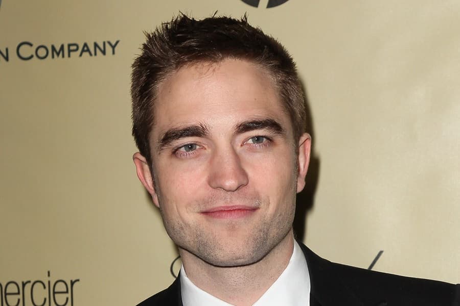 Rumours Are Rife That Robert And Riley Are Dating
