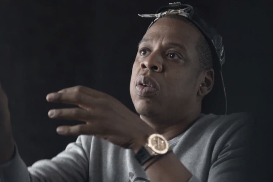 PICTURE – Jay-Z Is Currently Lip-Synching The Same Song For Six Hours In New York Art Gallery