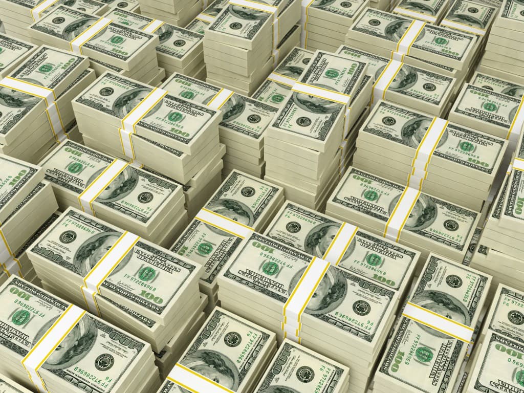 The First Quadrillionaire? Paypal Accidentally Gives Man $92 Quadrillion