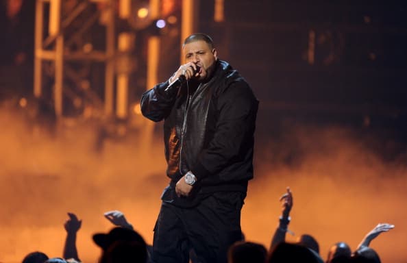 “I Want to Marry You” – Superstar DJ Proposes to Nicki Minaj on MTV with $500,000 Ring
