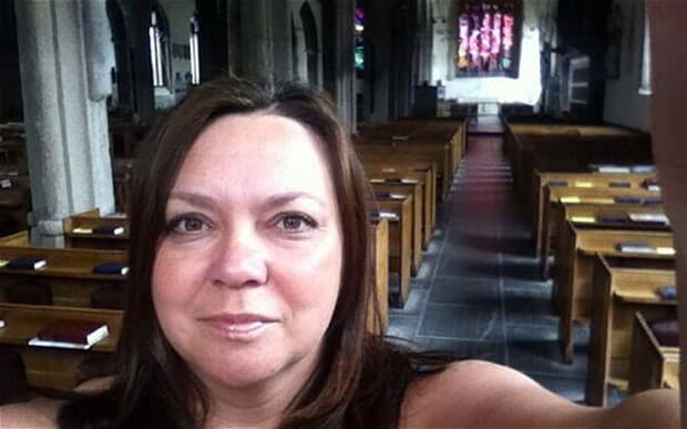 Trapped Churchgoer Tweets Her Way Out of Locked Church