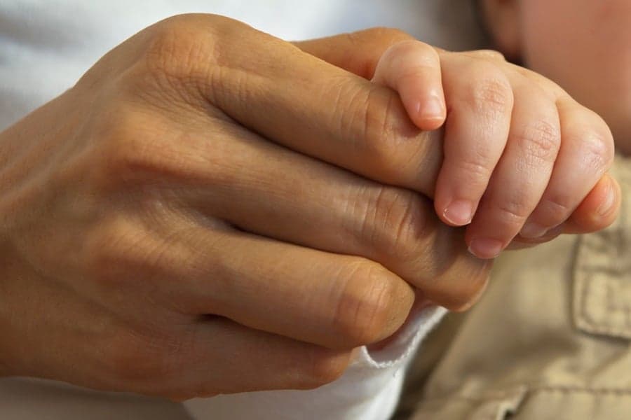Pakistani Chat Show Host Gives Babies Away Live On Air