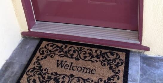Photos: This is Brilliant! Man Leaves Unusual Surprise for Repairman