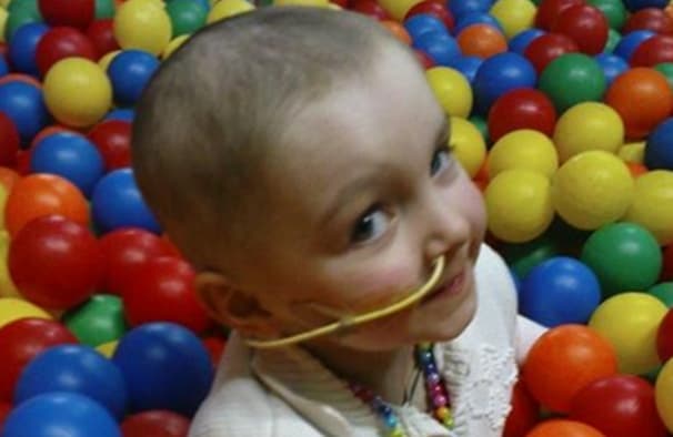 This Beautiful and Brave Young Girl Needs Your Help