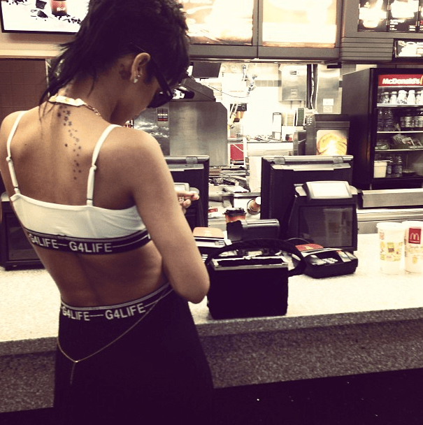 PICTURE: Rihanna, Is That A Mullet?
