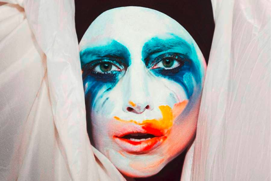 PICTURE – “Ignore Him” – Lady Gaga Has A Go At Perez Hilton On Twitter