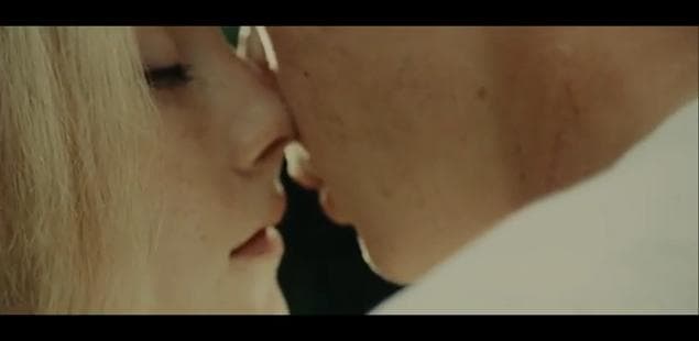 VIDEO – Saoirse Ronan Stars In Music Video For New Film “How I Live Now”