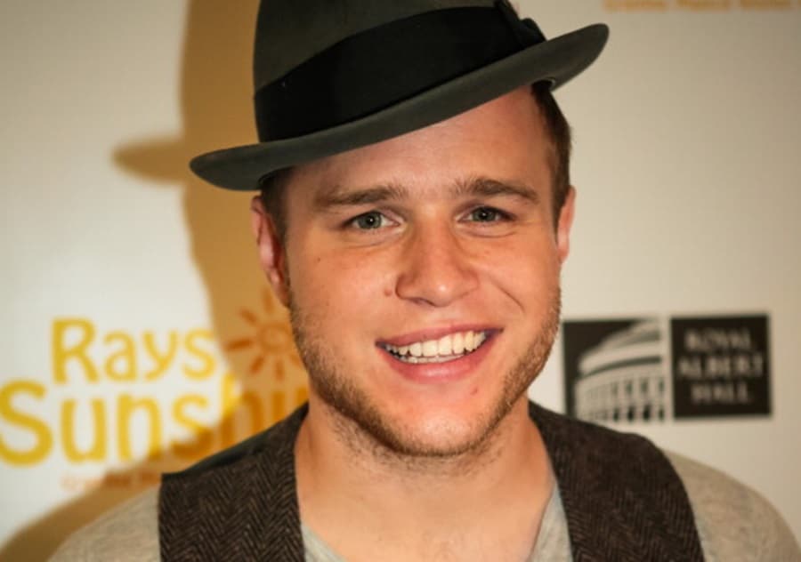 His Own Army Of Two: Singer Dating Aspiring Model For Over A Year