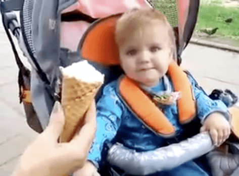 VIDEO: Little Girl Tries Ice-Cream for the First Time