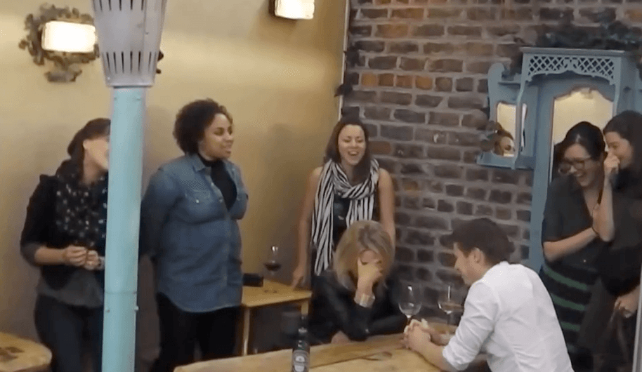 VIDEO: Proposal in a Dublin Pub With a Little Musical Help