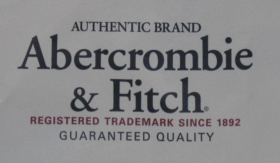 PICTURE – Abercrombie And Fitch Apparently Take Their Employee’s Hairstyles Very Seriously