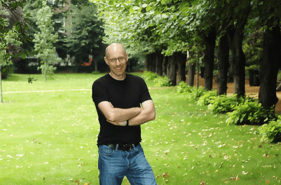 Lloyds Pharmacy To Host Free Public Lecture with Leading Psychologist Professor Richard Wiseman