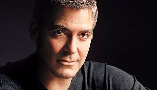 Photo: George Clooney’s Epic Photobomb