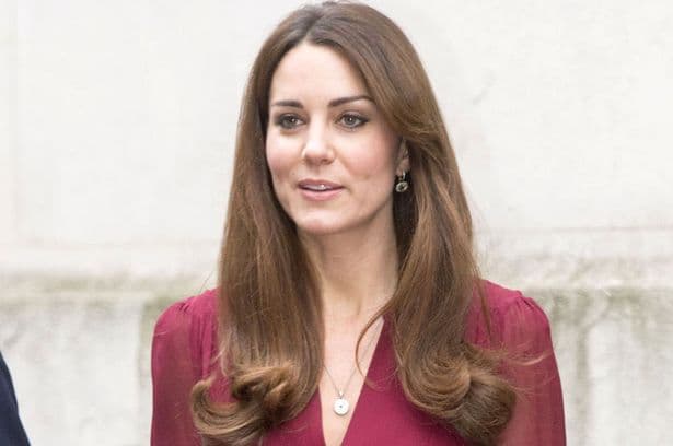 Picture – Another Day Another Designer Outfit: Stunning Kate Steps Out To Gala Dinner