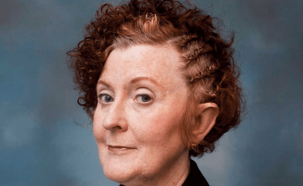 “Can I Touch It?” – Woman Creates Art Project With A Difference