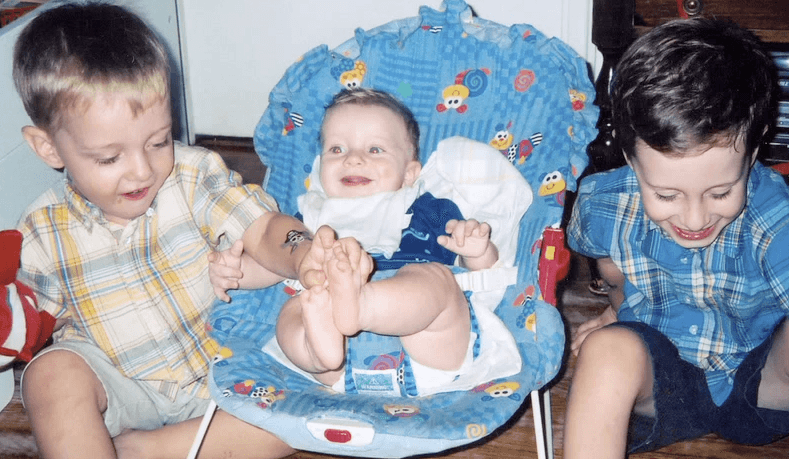 VIDEO: The Three Best Friends That Anyone Could Have