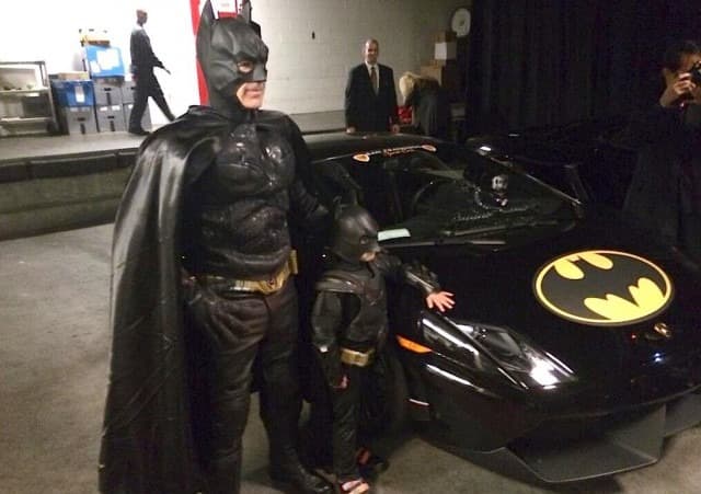 Brave Batkid: Celebrities Tweet About 5-Year-Old Miles