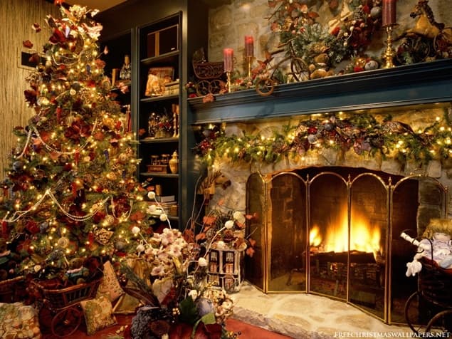 PICTURE: Possibly the Most Expensive Christmas Tree in the World