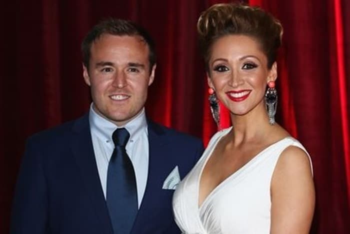 Soap Couple Show Off Baby Daughter On Magazine Cover