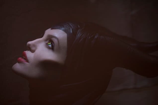 TRAILER – Angelina Jolie’s Maleficent Gets Its First Trailer