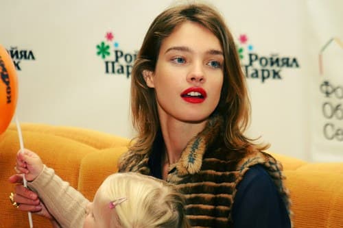 Supermodel Confirms She Is Pregnant With Her Fourth Child