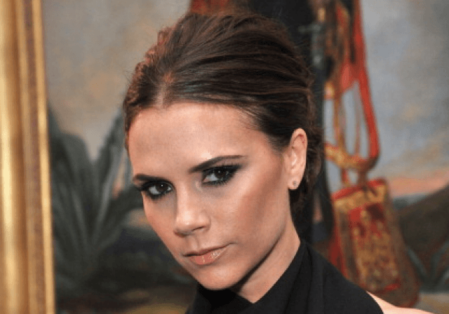 The Beauty Counter – How To Copy Victoria Beckham’s Look