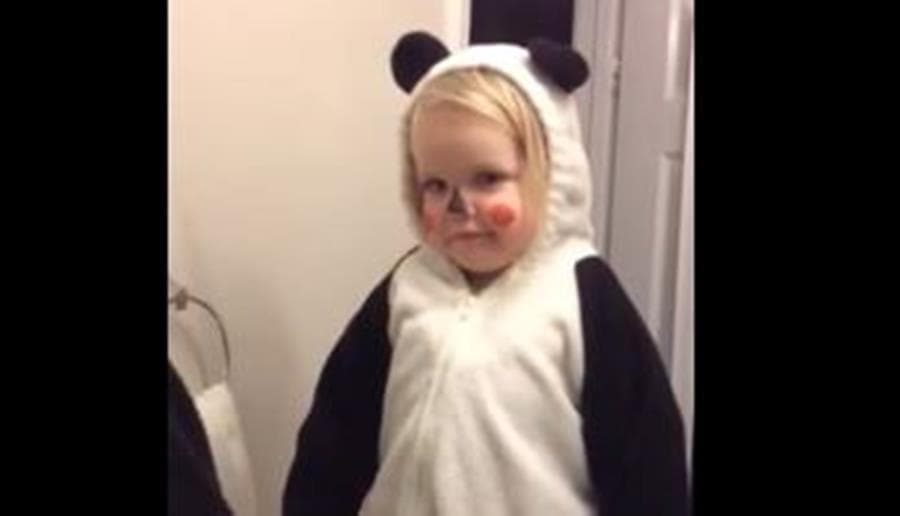 VIDEO: Little Girl LOVES Her Halloween Costume