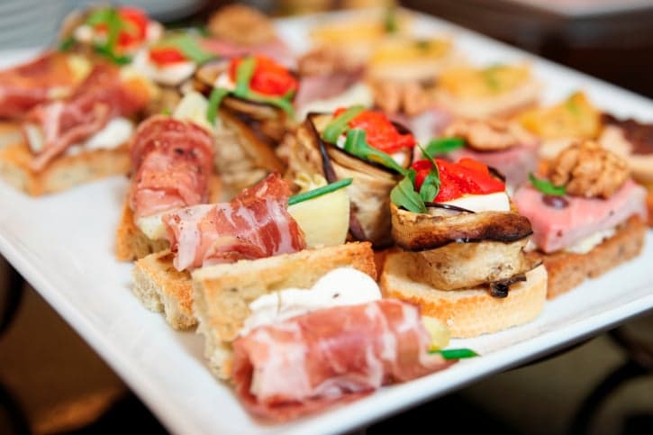 Thirteen Cool Foods to Try in 2014