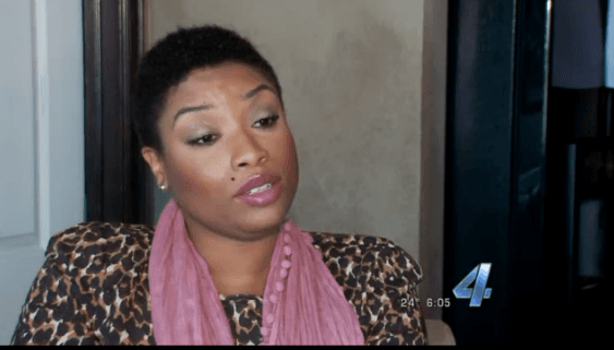 Good Karma – Woman Hands In Designer Purse And Is Rewarded In Return