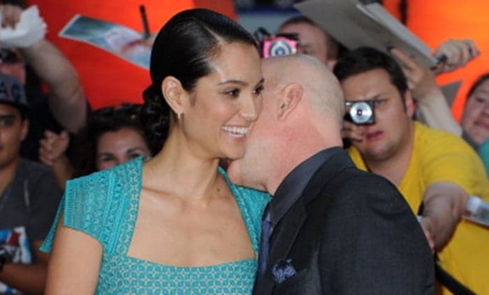 Hollywood Actor and Model Wife Expecting Second Child?!