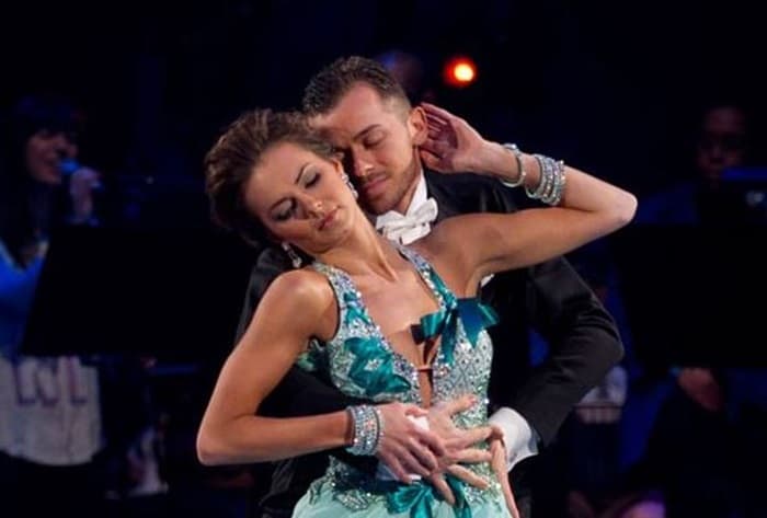 Strictly Come Dancing Couple On The Rocks?!