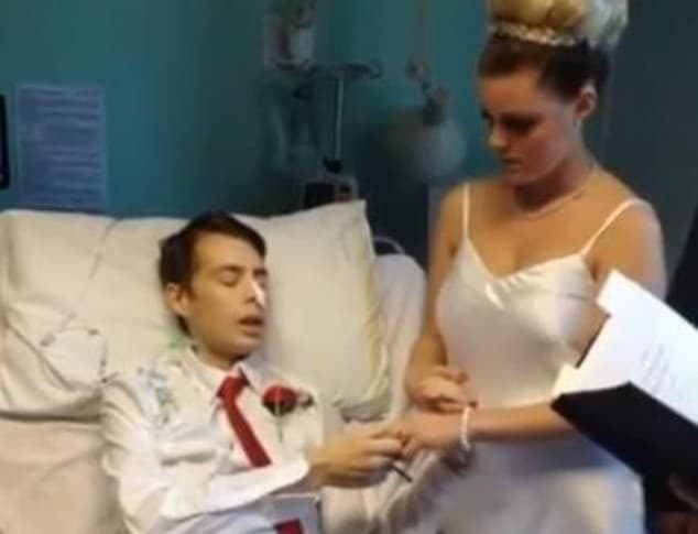 X Factor Judge Makes £10,000 Donation To Father With Terminal Bowel Cancer