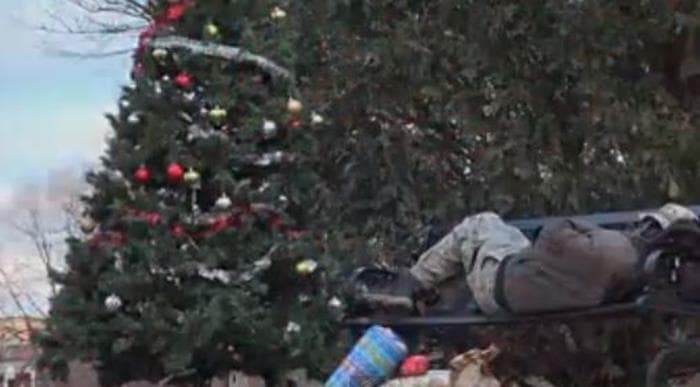 VIDEO: Prankster Gives Homeless People Something to Smile About on Christmas Morning