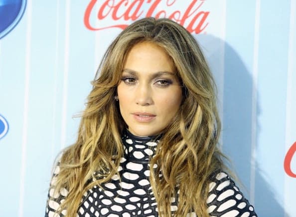 PICTURE: Is This The Same Person? Jennifer Lopez Looks Completely Different