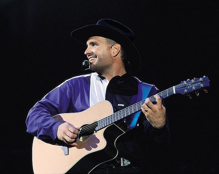 Her Man Of The Day… Garth Brooks